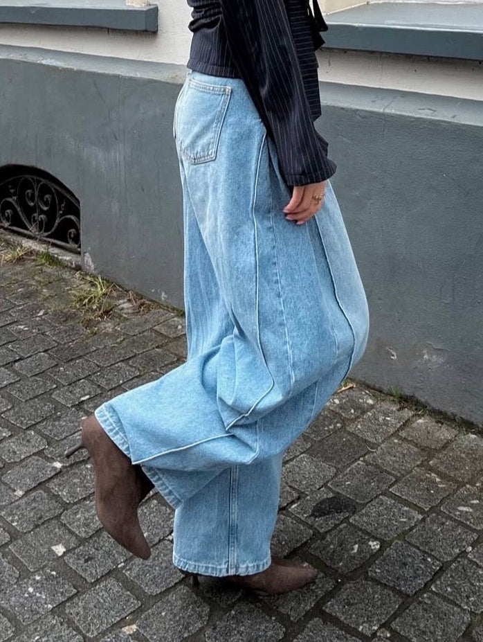 Balloon jeans