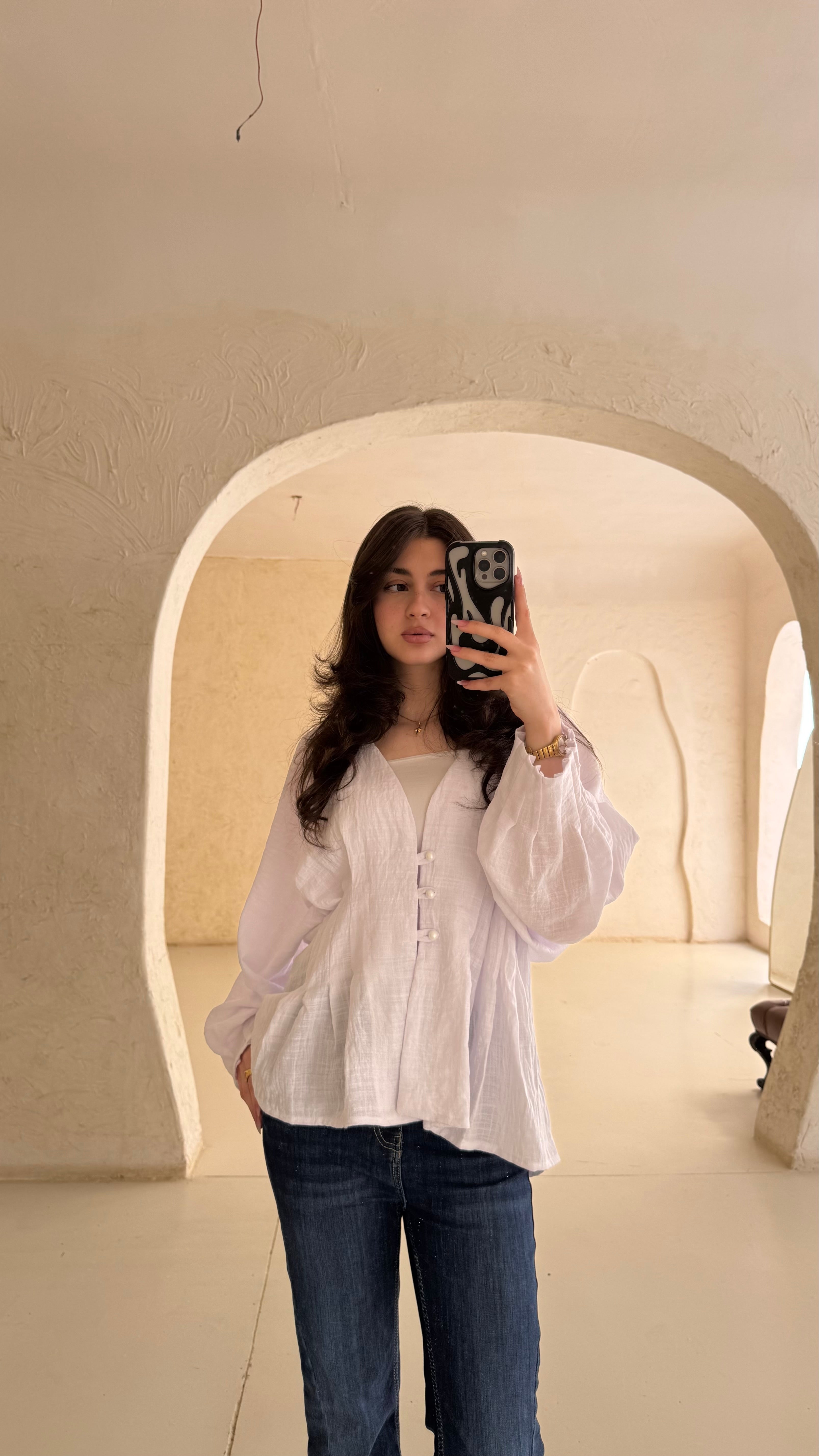 Puff sleeves blouse